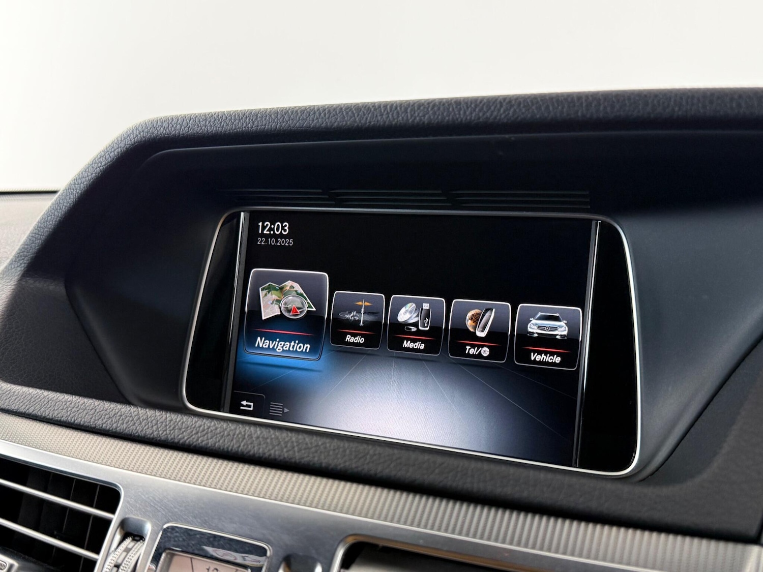 Used Mercedes-Benz E Class 2015 for sale - 77243143: Photo 28