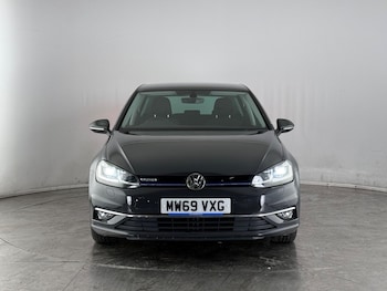 Used Volkswagen Golf 2020 for sale - 76965597: Photo
