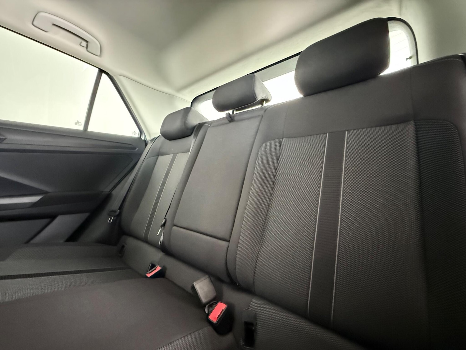 Used Volkswagen T-Roc 2023 for sale - 77575465: Photo 12