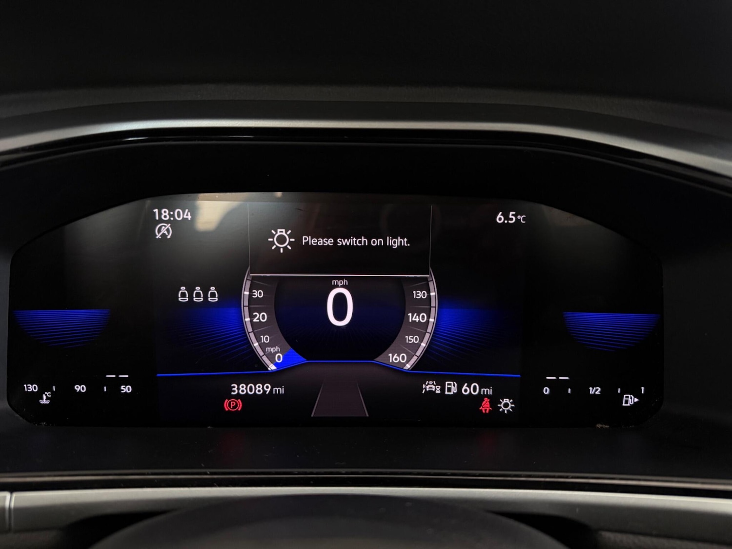 Used Volkswagen T-Roc 2023 for sale - 77575465: Photo 13