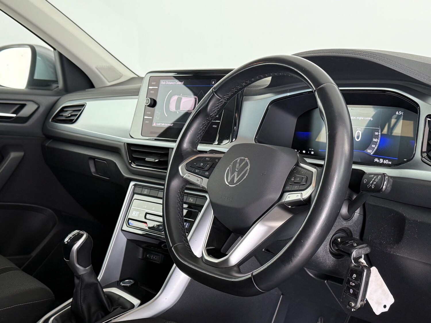 Used Volkswagen T-Roc 2023 for sale - 77575465: Photo 16