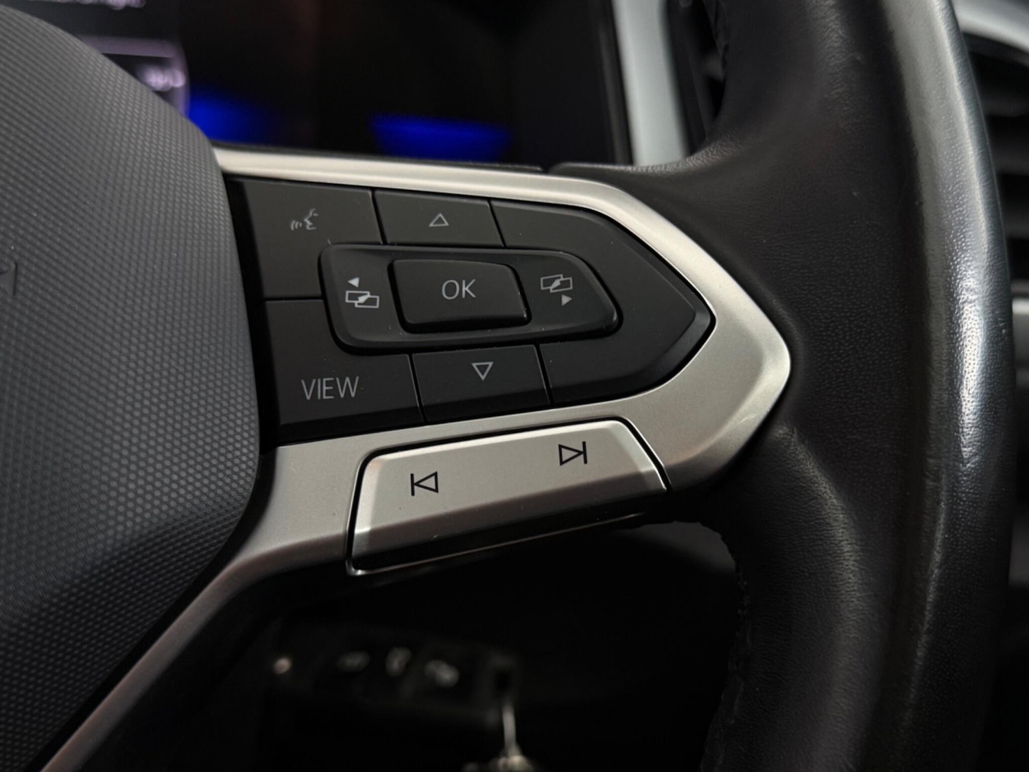 Used Volkswagen T-Roc 2023 for sale - 77575465: Photo 18