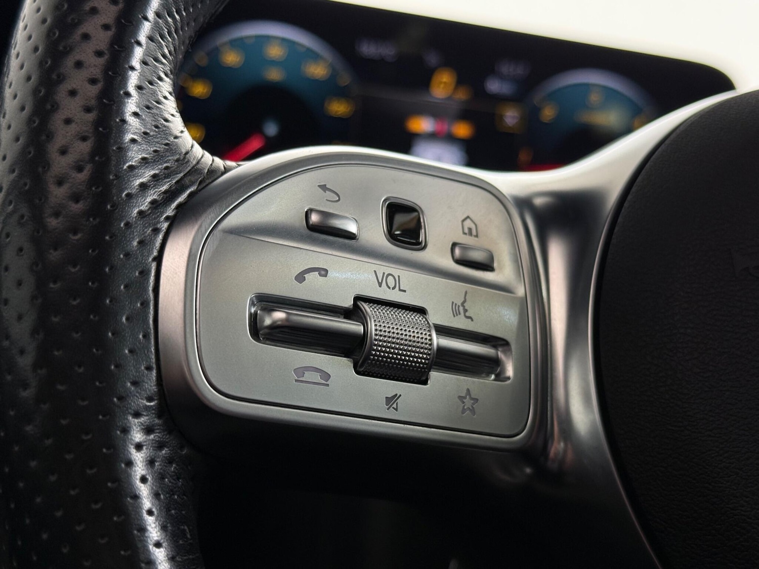 Used Mercedes-Benz CLA 2021 for sale - 77979767: Photo 17