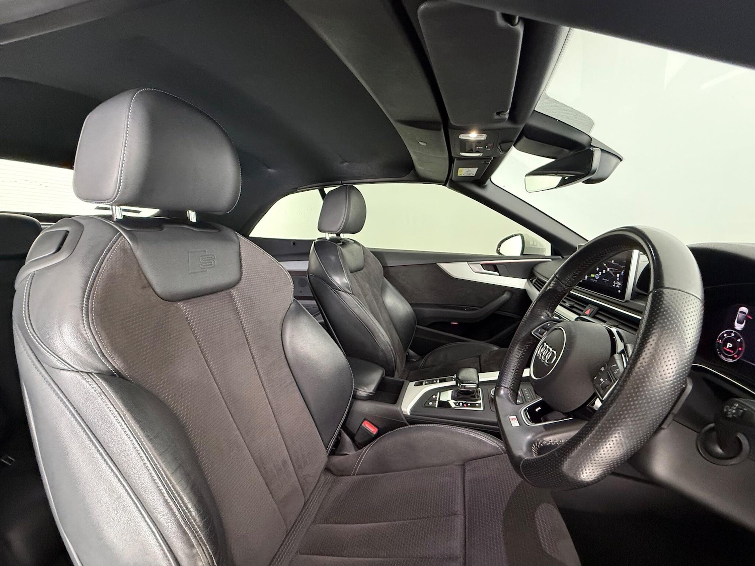 Used Audi A5 Cabriolet 2018 for sale - 77216693: Photo 17