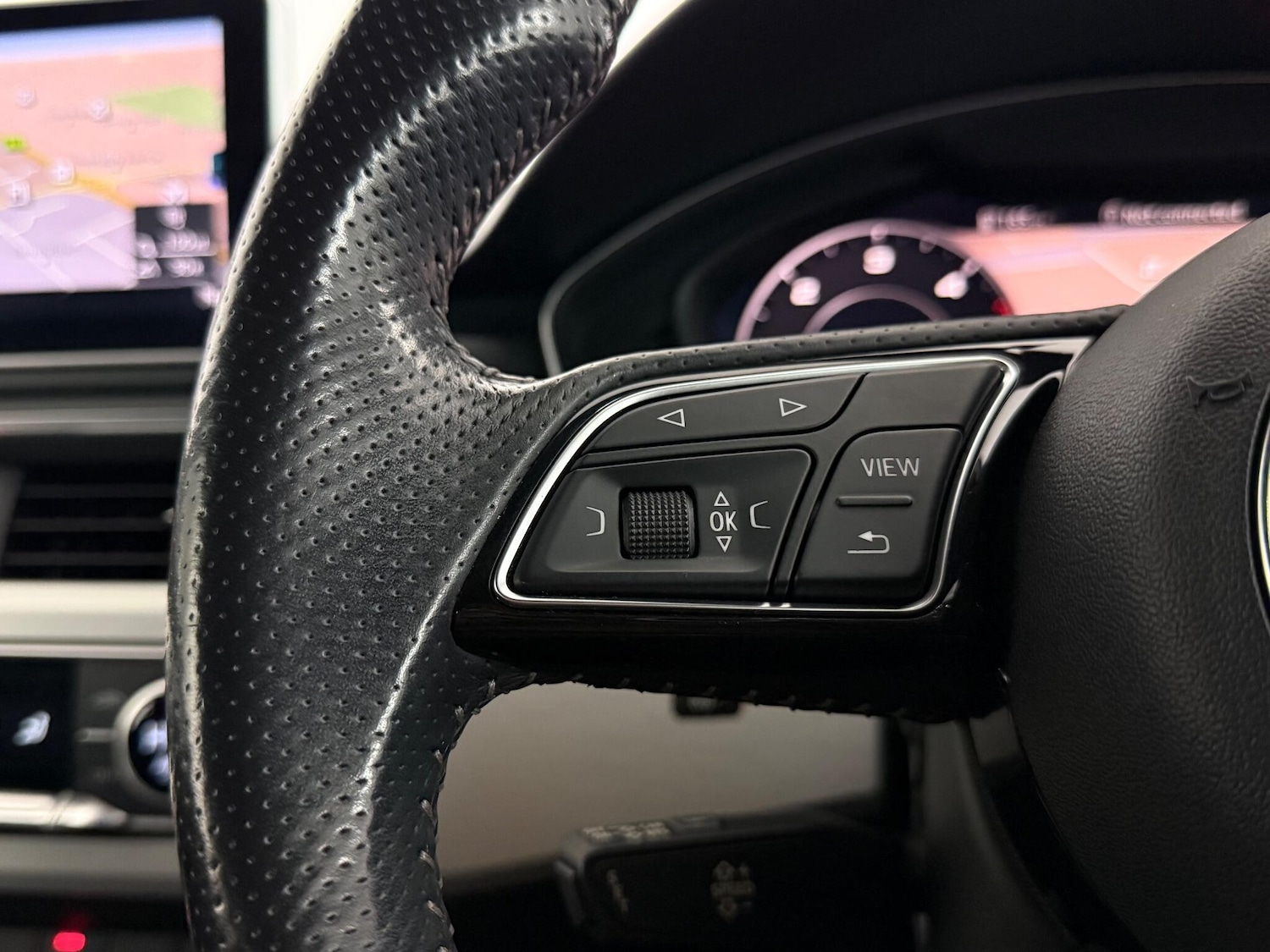 Used Audi A5 Cabriolet 2018 for sale - 77216693: Photo 24