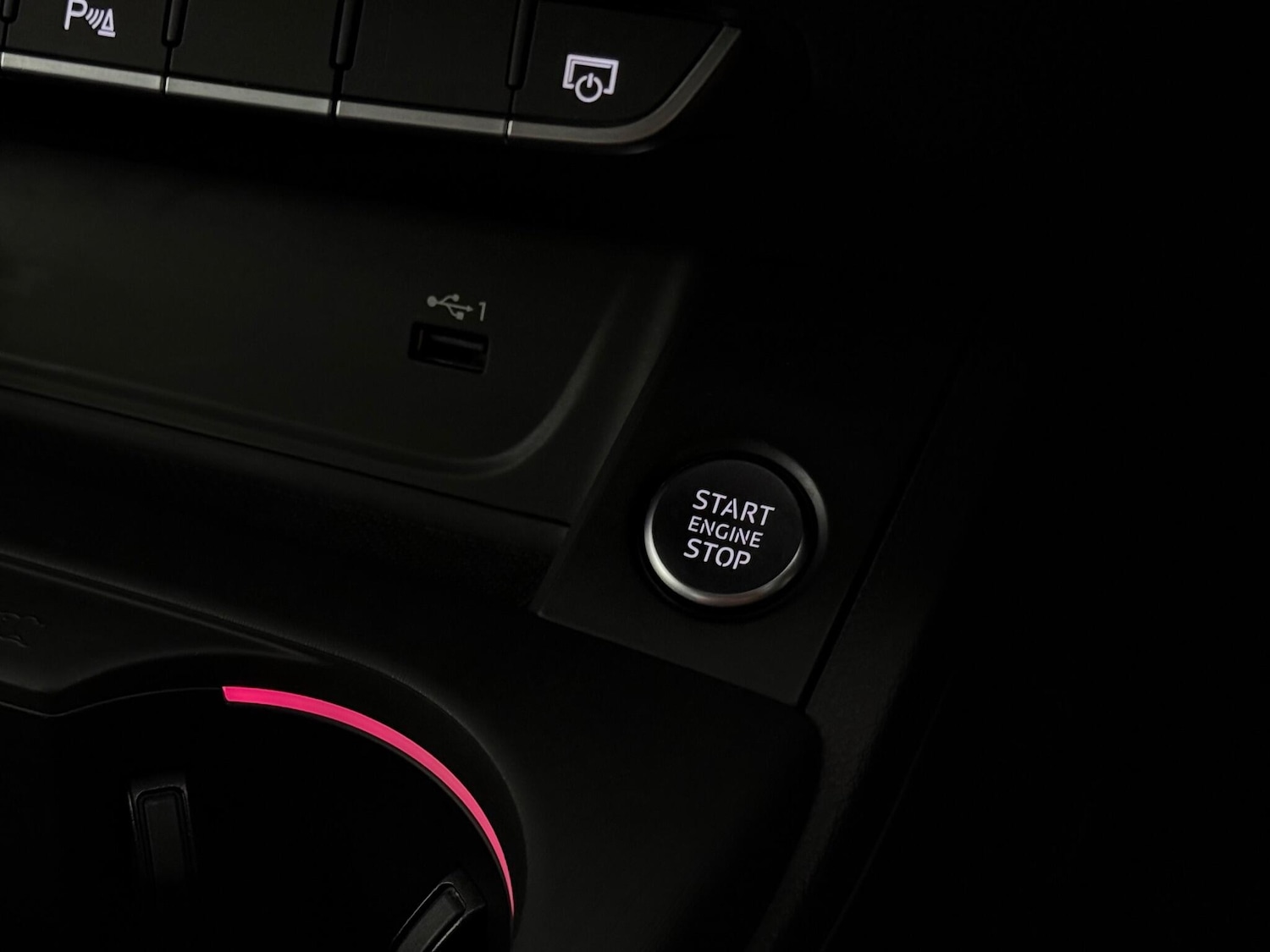 Used Audi A5 Cabriolet 2018 for sale - 77216693: Photo 36