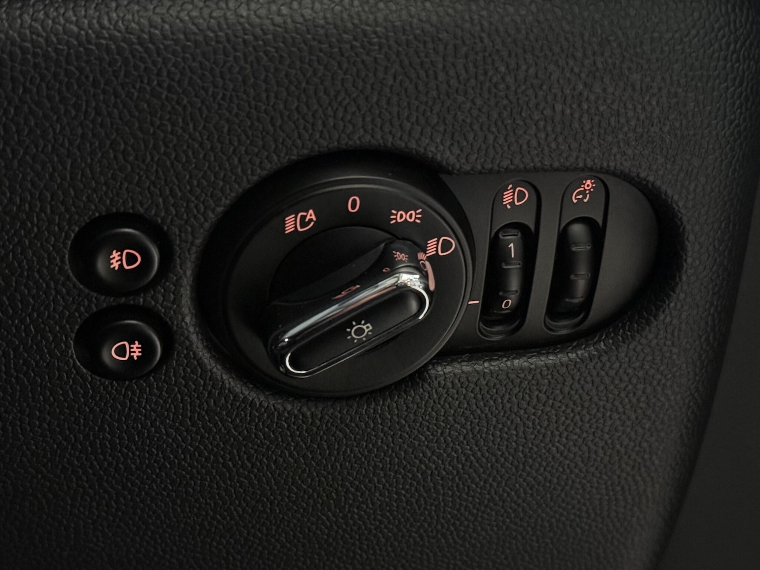 Used MINI Hatch 2016 for sale - 77280080: Photo 17