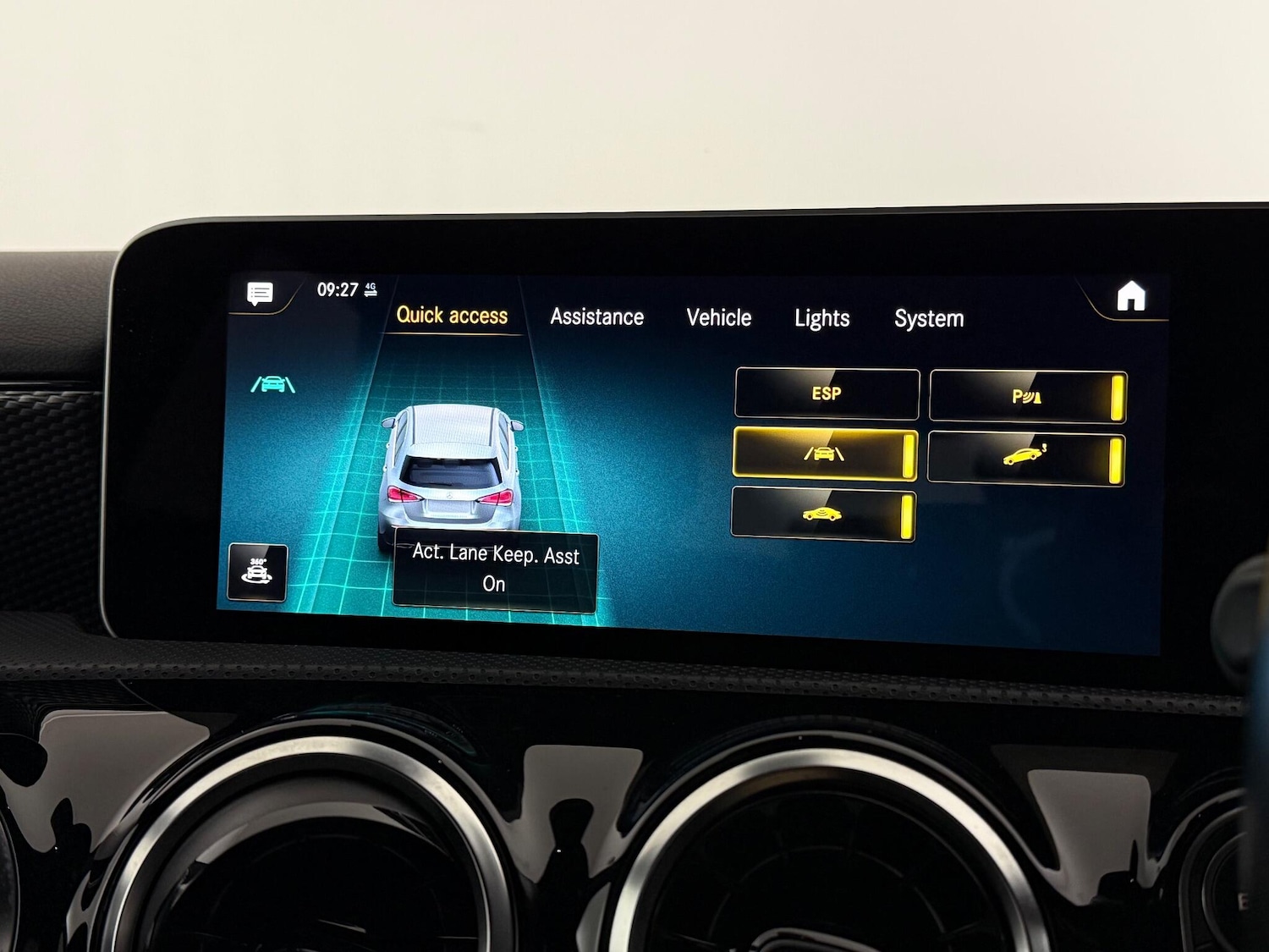 Used Mercedes-Benz A-Class 2018 for sale - 77246941: Photo 24