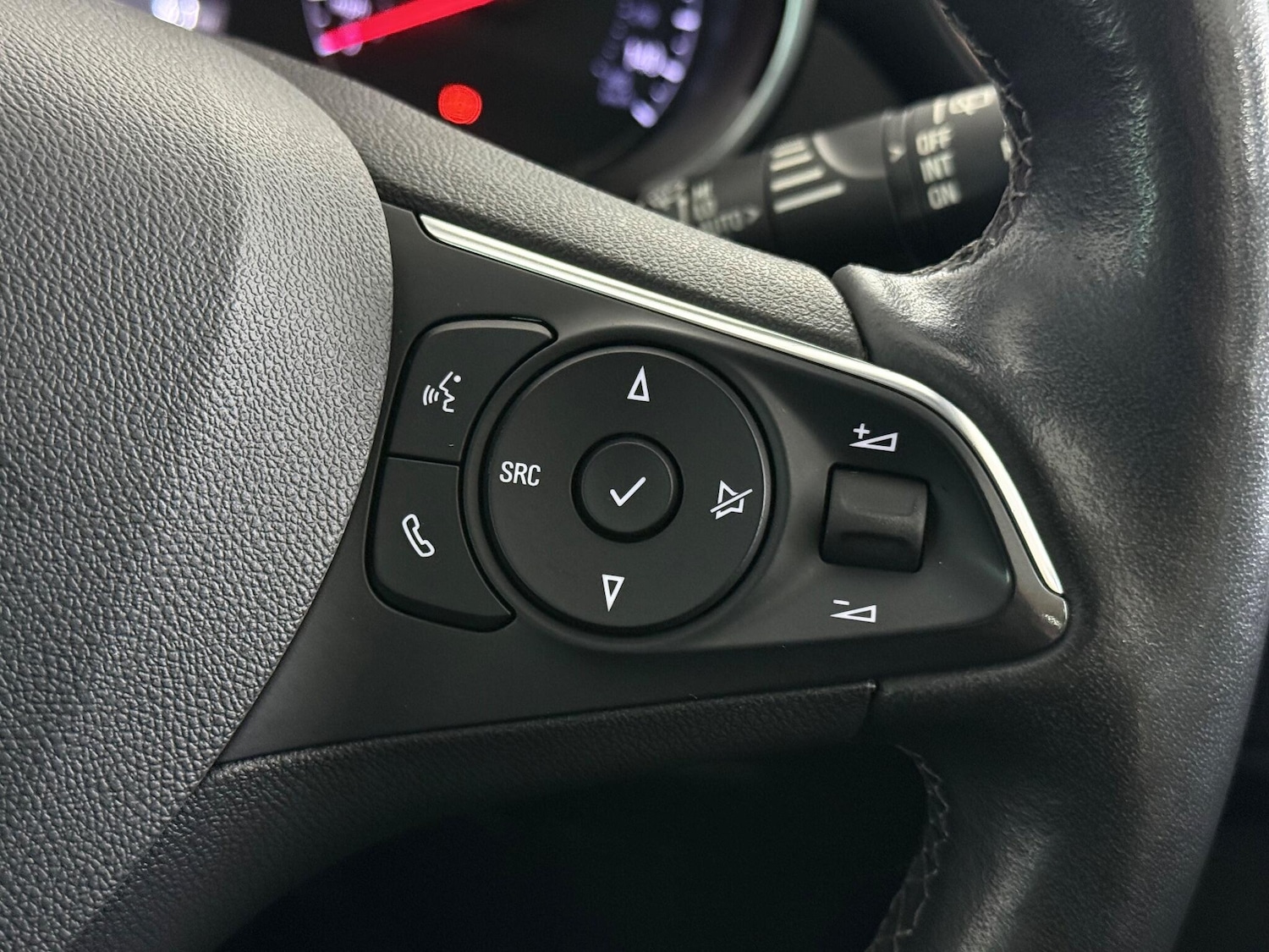 Used Vauxhall Crossland 2022 for sale - 77221820: Photo 20