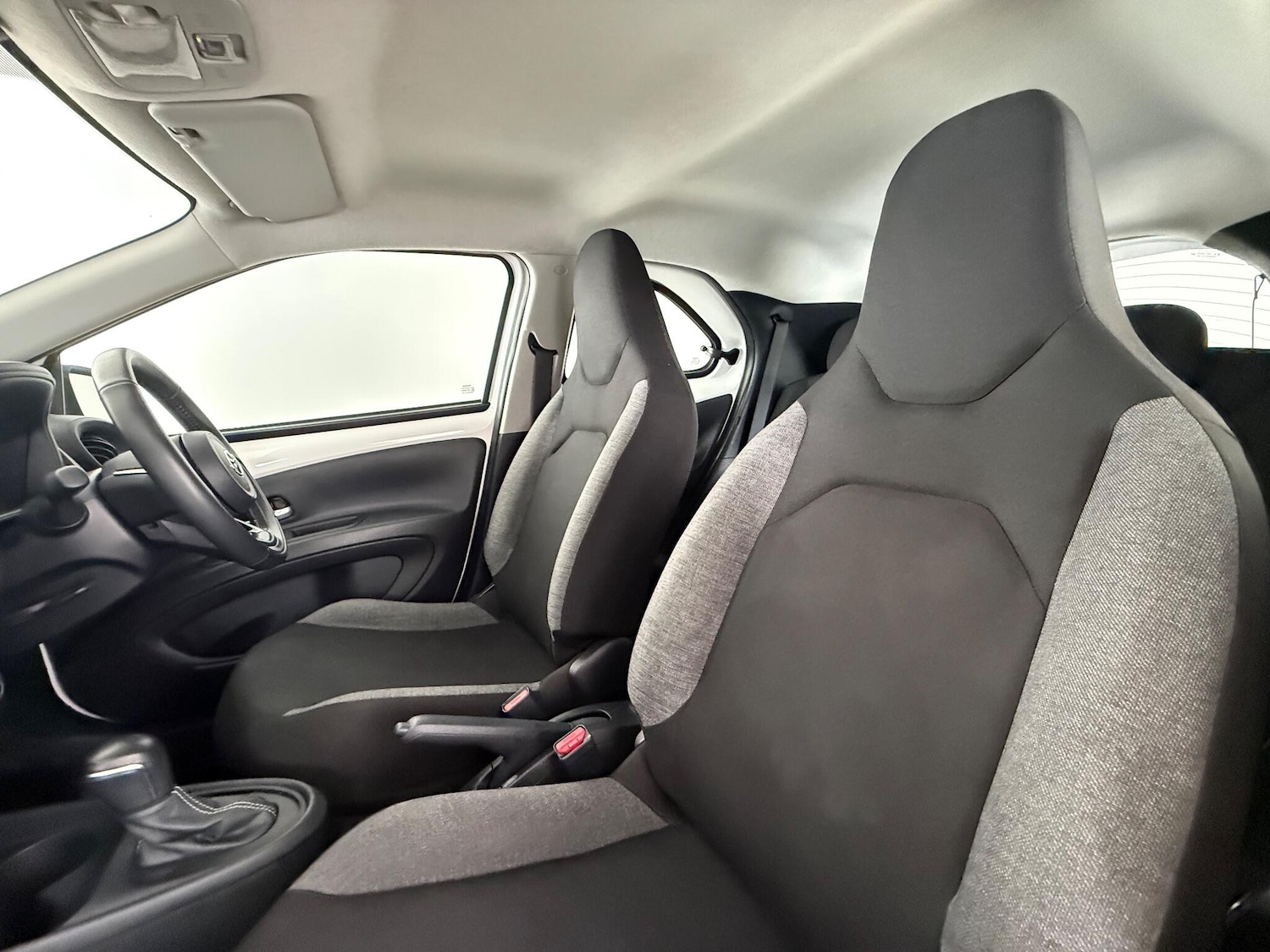 Used Toyota Aygo X 2022 for sale - 77259986: Photo 11