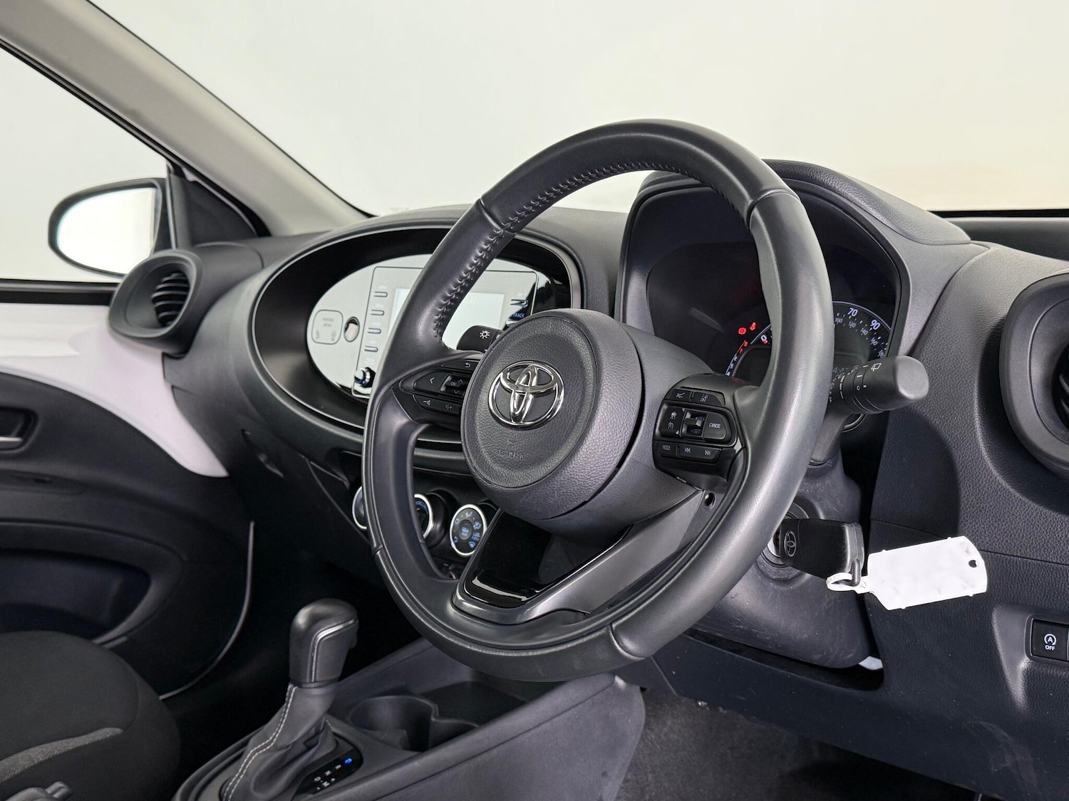 Used Toyota Aygo X 2022 for sale - 77259986: Photo 16