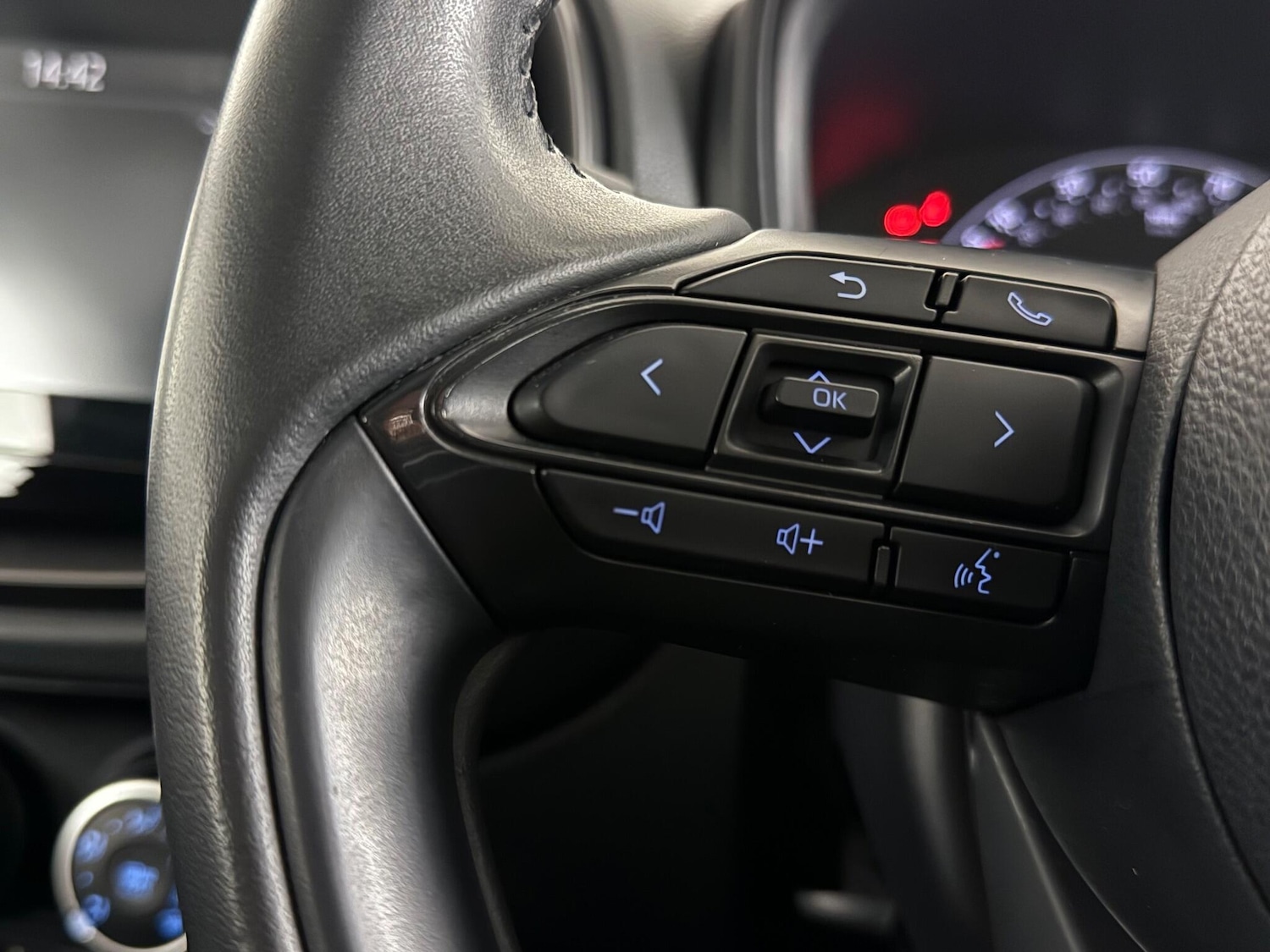 Used Toyota Aygo X 2022 for sale - 77259986: Photo 17