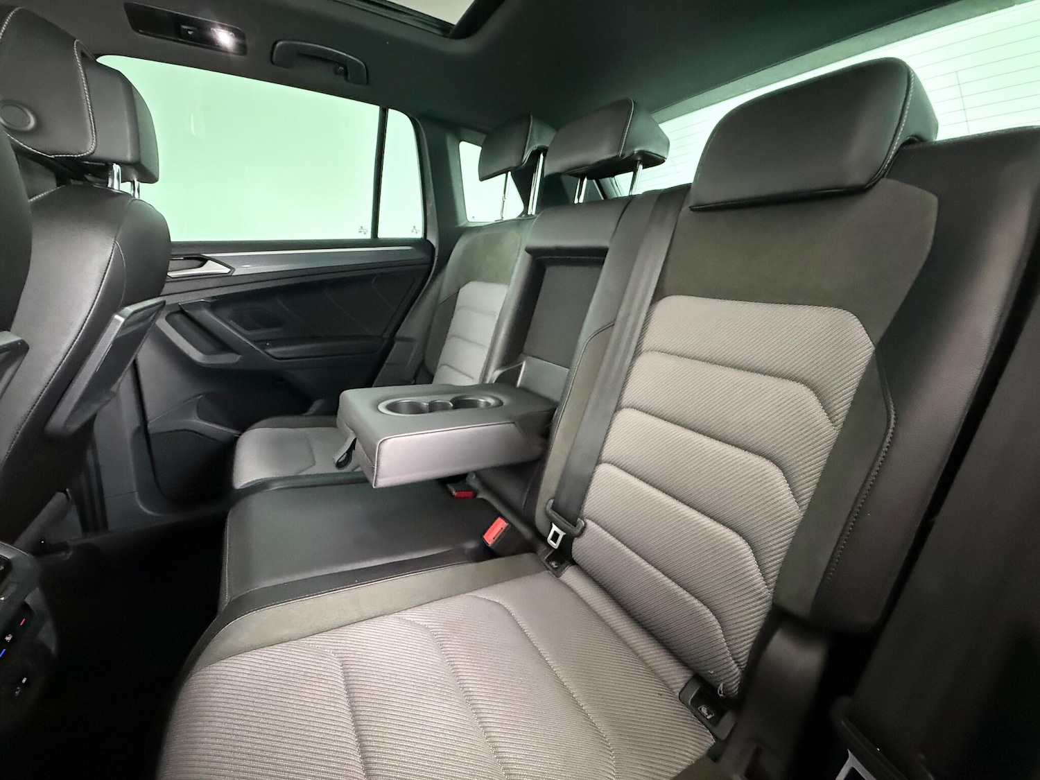 Used Volkswagen Tiguan 2020 for sale - 77243523: Photo 16