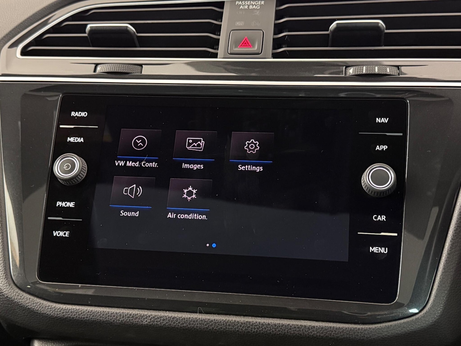 Used Volkswagen Tiguan 2020 for sale - 77243523: Photo 32