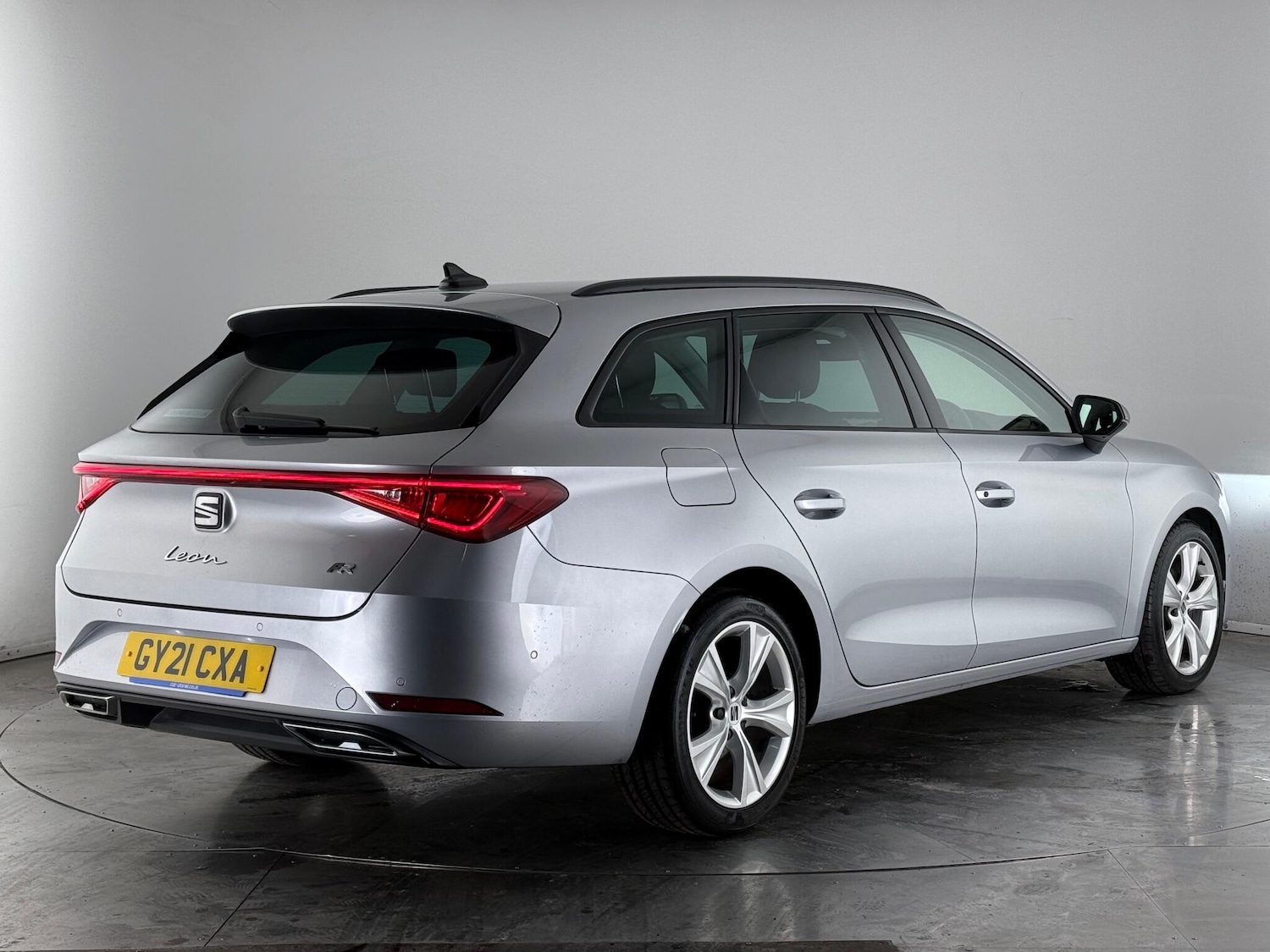 Used SEAT Leon 2021 for sale - 77182681: Photo 3