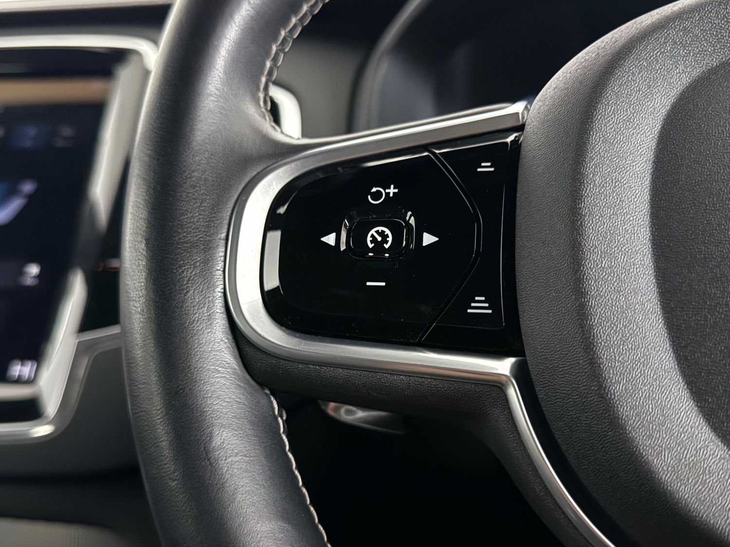 Used Volvo XC90 2019 for sale - 77998135: Photo 15