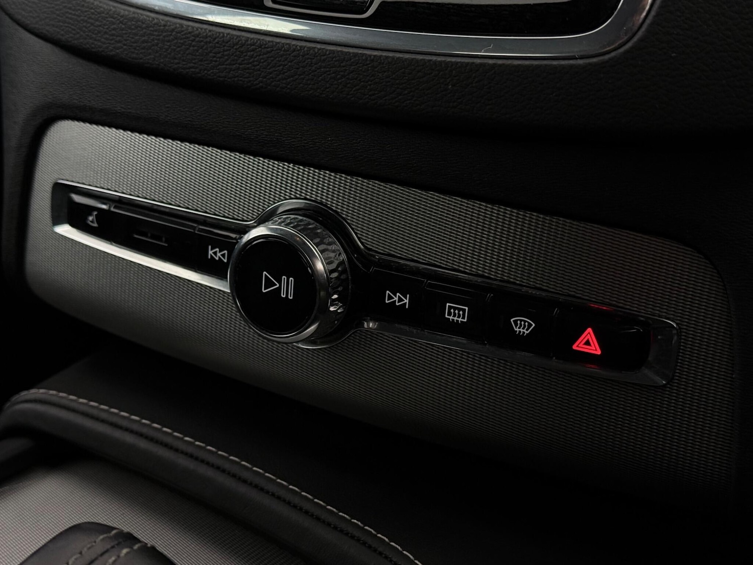 Used Volvo XC90 2019 for sale - 77998135: Photo 31