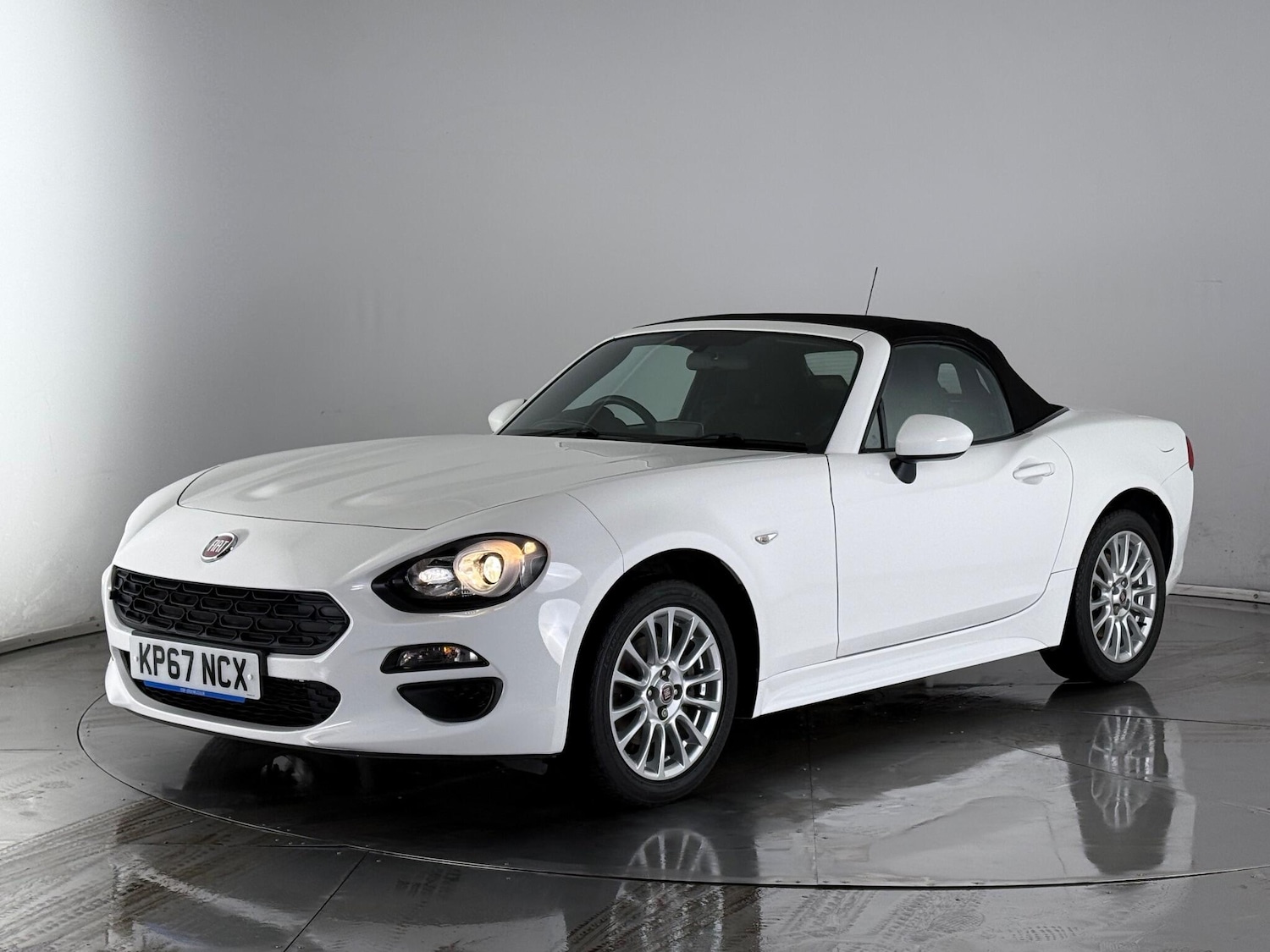 Used Fiat 124 Spider 2017 for sale - 76484796: Photo 15