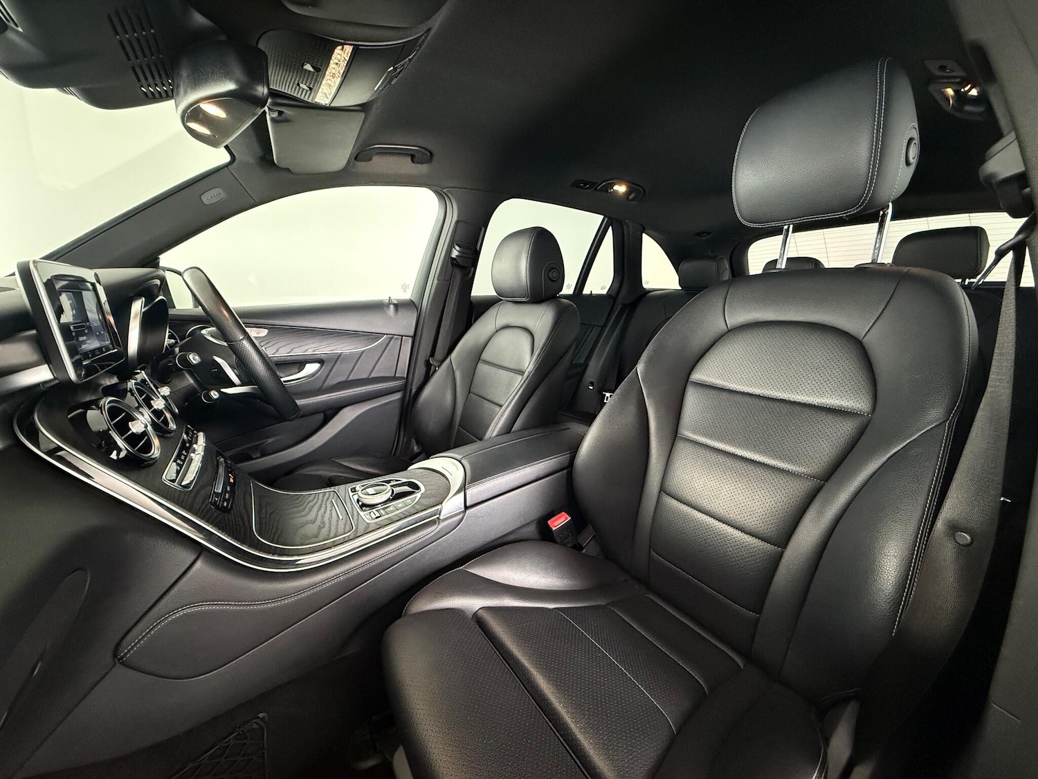 Used Mercedes-Benz GLC 2018 for sale - 77525220: Photo 12