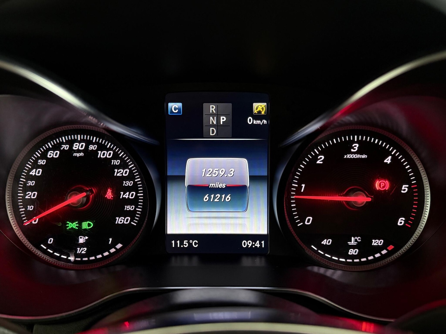 Used Mercedes-Benz GLC 2018 for sale - 77525220: Photo 16