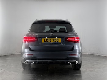 Used Mercedes-Benz GLC 2018 for sale - 77525220: Photo
