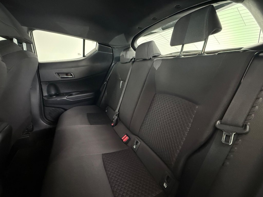 Used Toyota C-HR 2022 for sale - 76061887: Photo 19