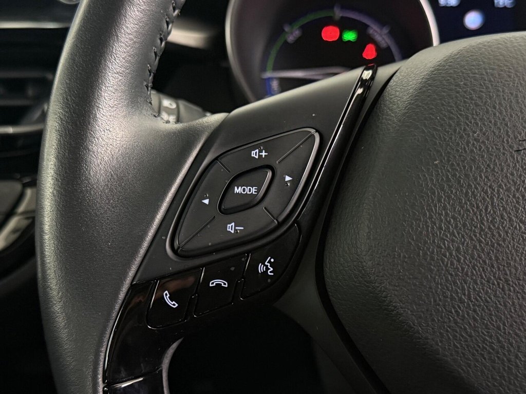 Used Toyota C-HR 2022 for sale - 76061887: Photo 23