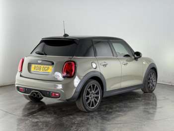 Used MINI Hatch 2018 for sale - 74896093: Photo