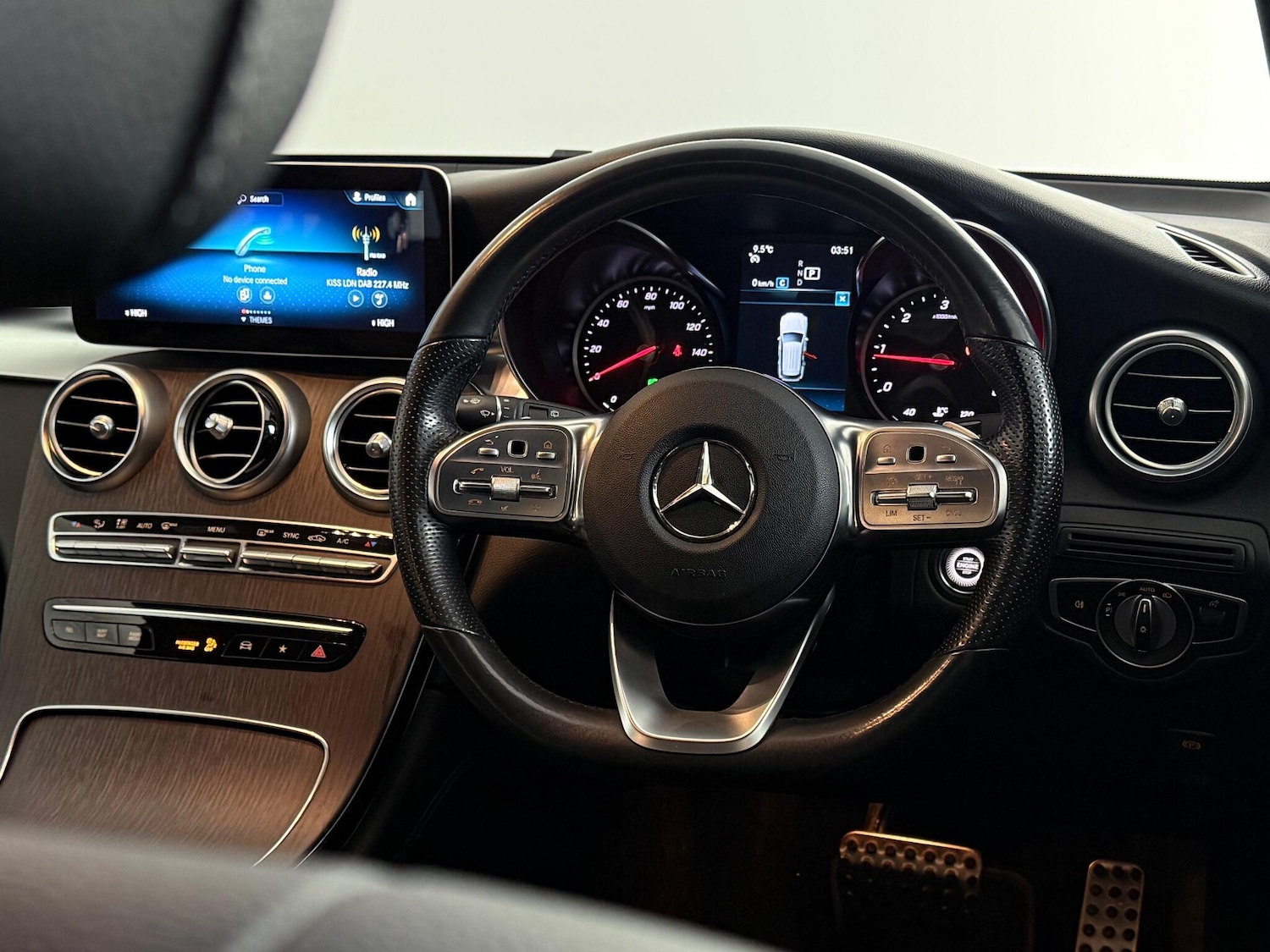 Used Mercedes-Benz GLC 2019 for sale - 78063172: Photo 18