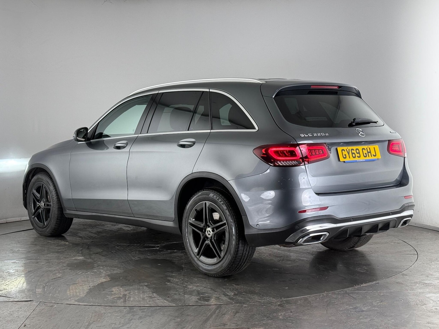 Used Mercedes-Benz GLC 2019 for sale - 78063172: Photo 3