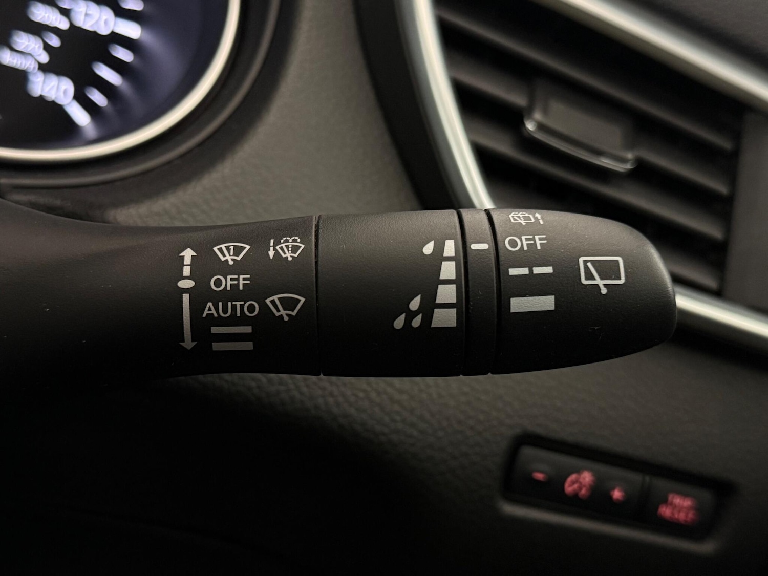 Used Nissan Qashqai 2020 for sale - 77182636: Photo 18