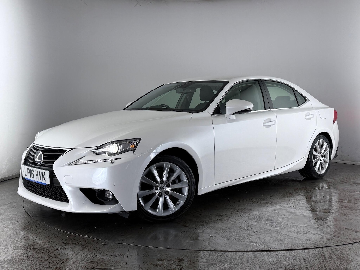 Used Lexus IS 2016 for sale - 77222435: Photo 39