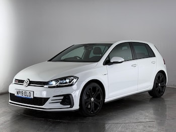 Used Volkswagen Golf 2019 for sale - 77575512: Photo