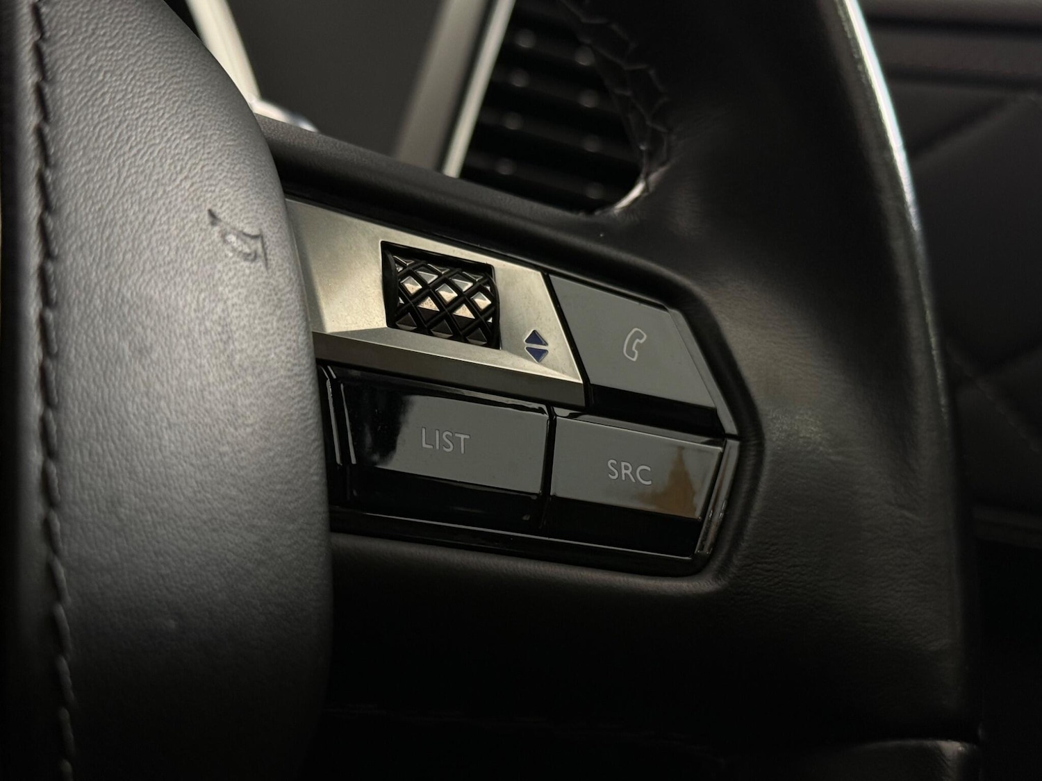 Used DS Automobiles DS 7 Crossback 2022 for sale - 77456651: Photo 22