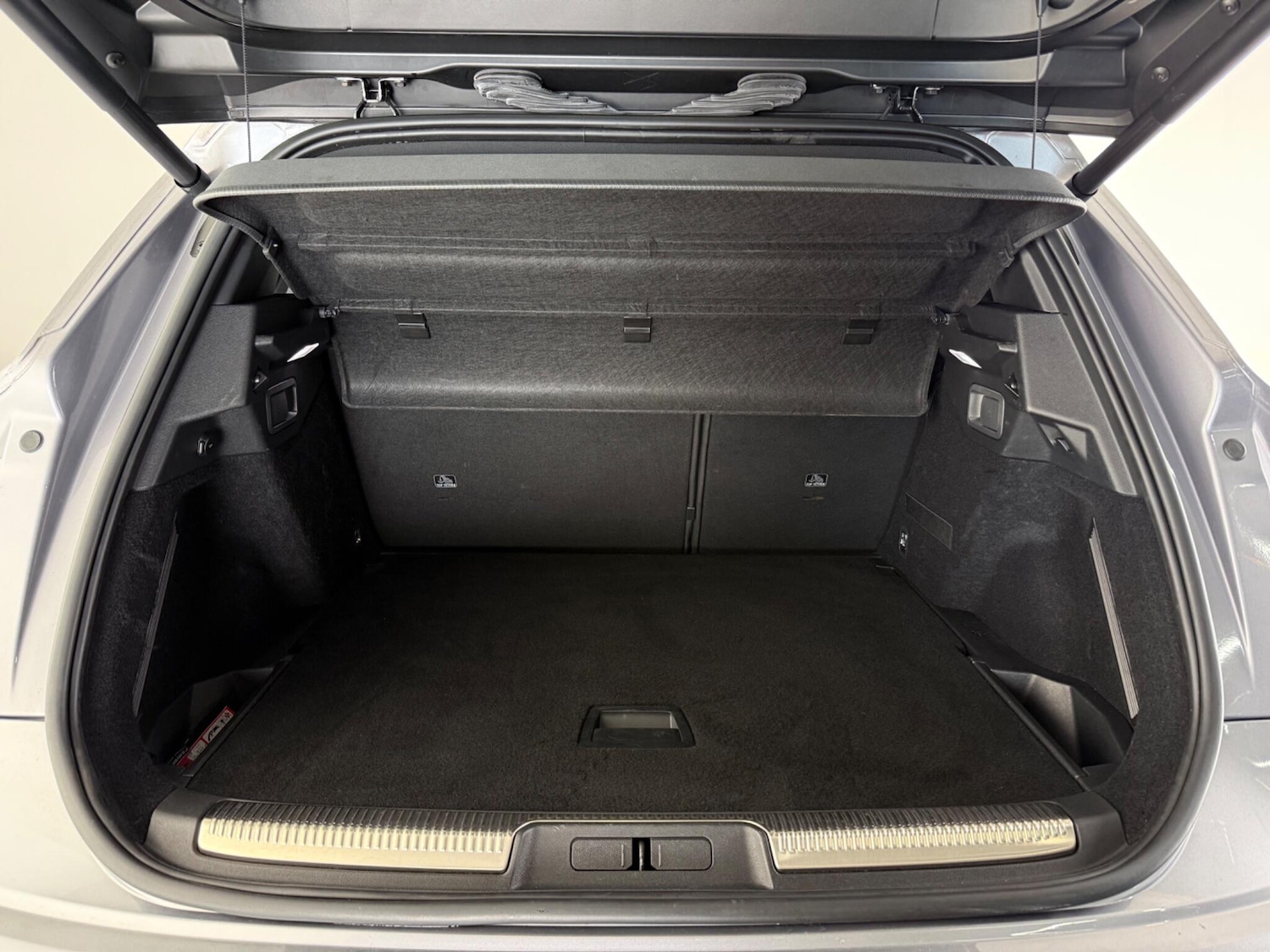 Used DS Automobiles DS 7 Crossback 2022 for sale - 77456651: Photo 9