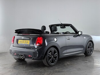Used MINI Convertible 2019 for sale - 77246623: Photo