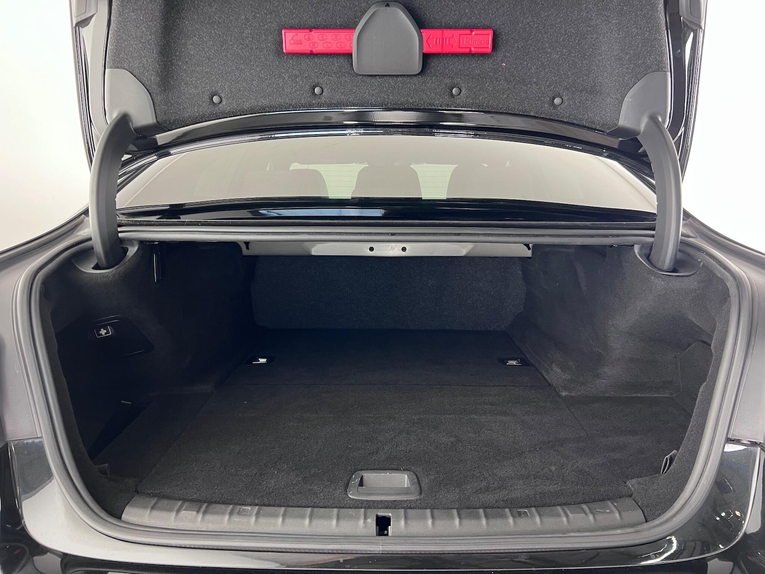 Used BMW 5 Series 2018 for sale - 76585572: Photo 12