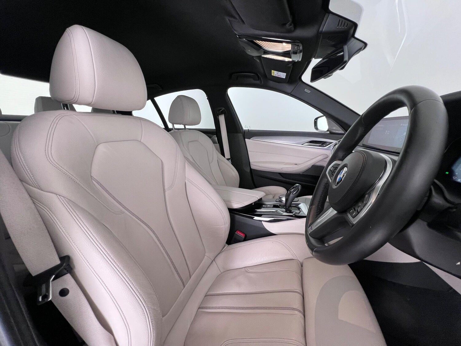 Used BMW 5 Series 2018 for sale - 76585572: Photo 14