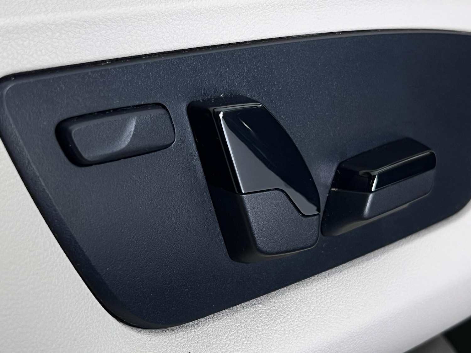 Used BMW 5 Series 2018 for sale - 76585572: Photo 18