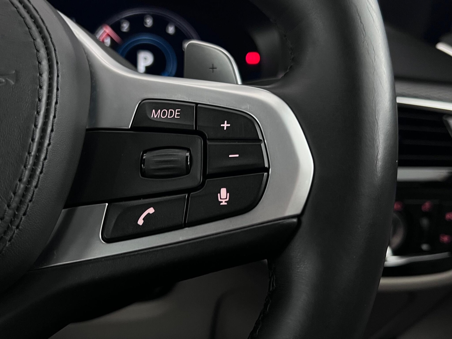 Used BMW 5 Series 2018 for sale - 76585572: Photo 24