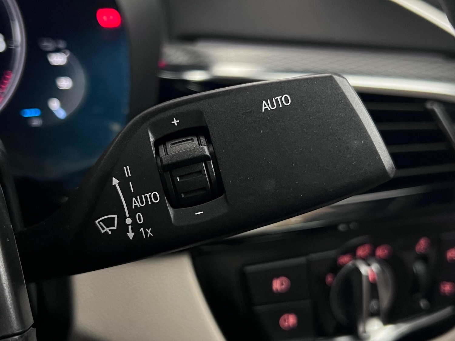 Used BMW 5 Series 2018 for sale - 76585572: Photo 26