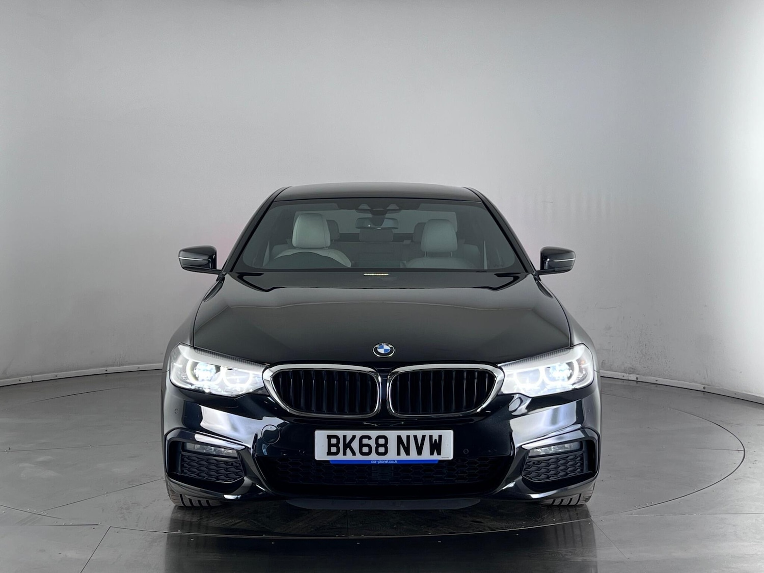 Used BMW 5 Series 2018 for sale - 76585572: Photo 3