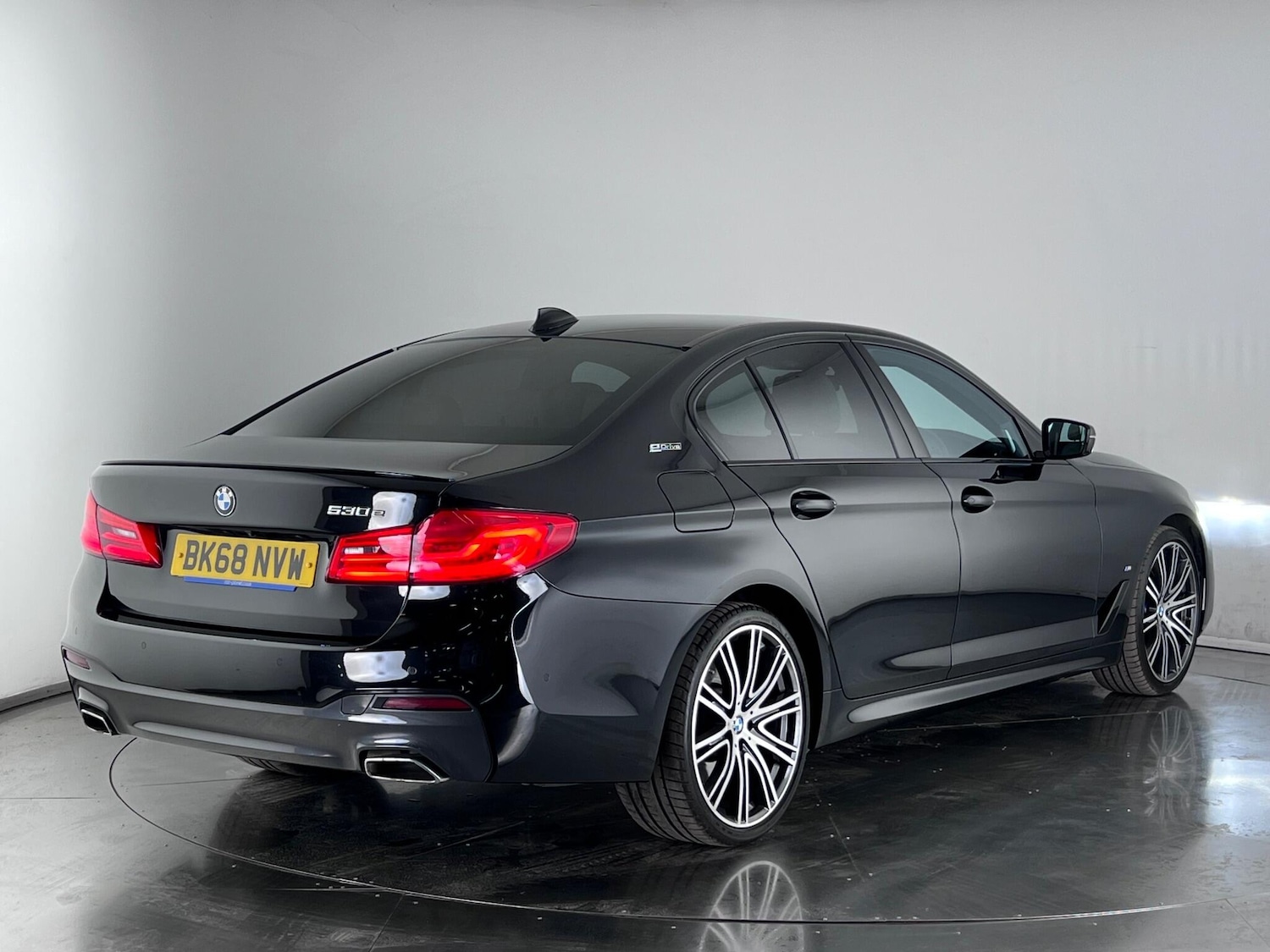 Used BMW 5 Series 2018 for sale - 76585572: Photo 7