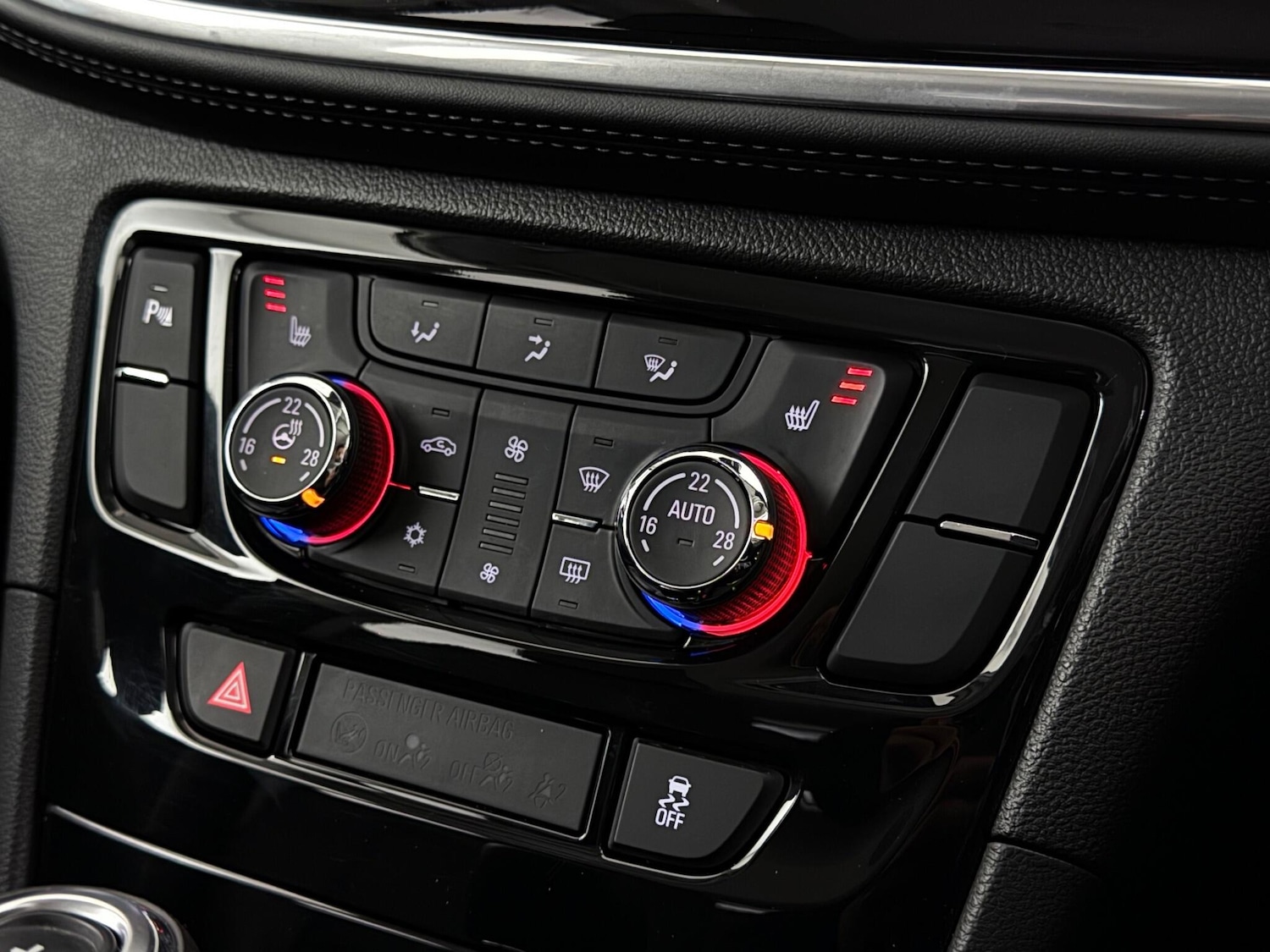 Used Vauxhall Mokka X 2018 for sale - 77260084: Photo 26