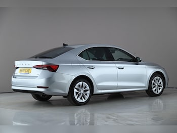 Used Skoda Octavia 2022 for sale - 77840096: Photo