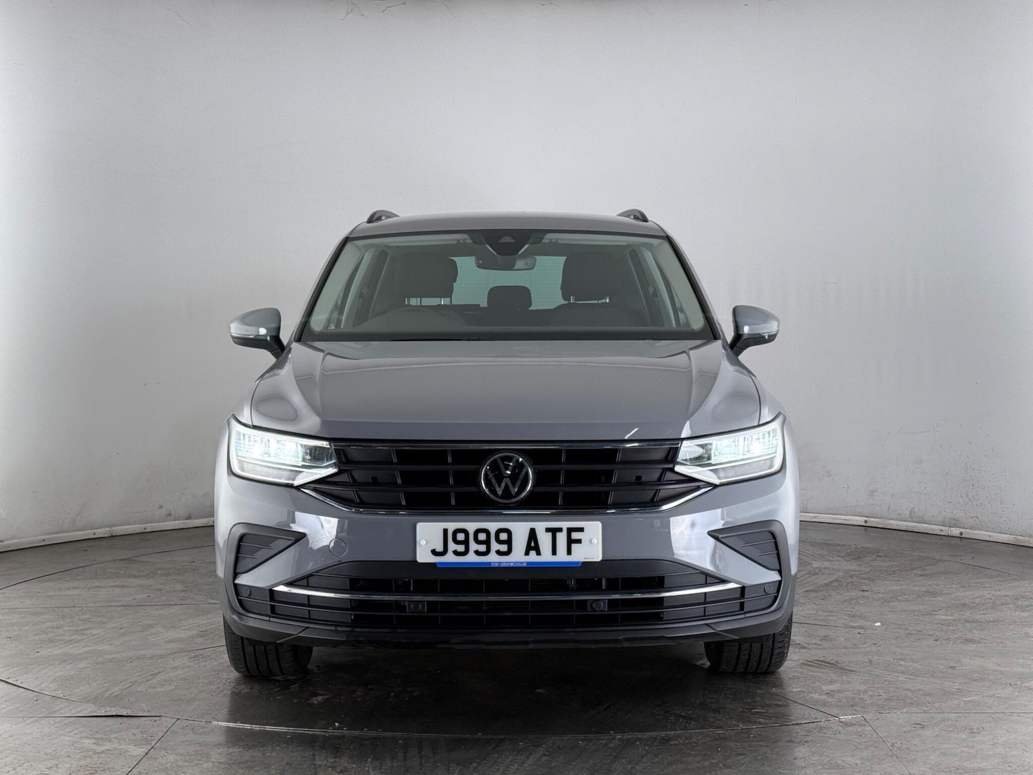 Used Volkswagen Tiguan 2021 for sale - 77371814: Photo 2