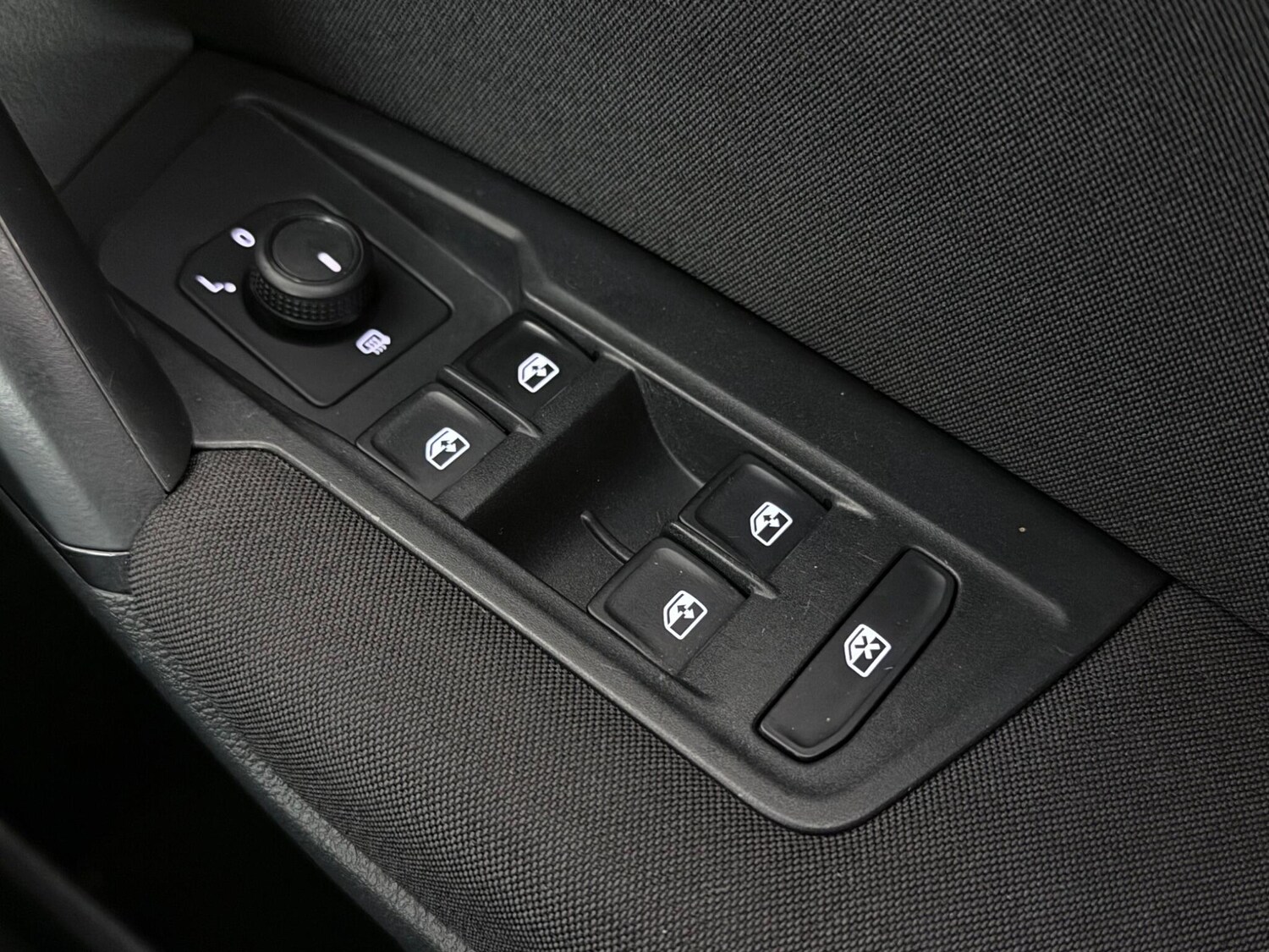 Used Volkswagen Tiguan 2021 for sale - 77371814: Photo 34