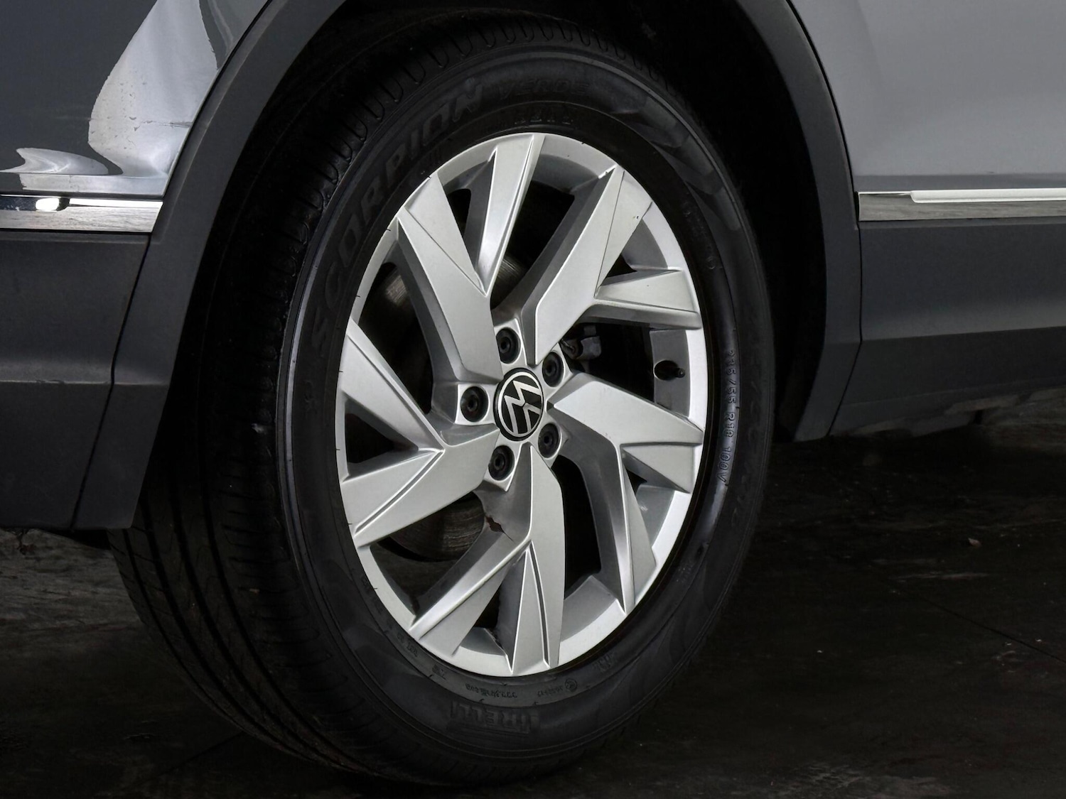 Used Volkswagen Tiguan 2021 for sale - 77371814: Photo 9