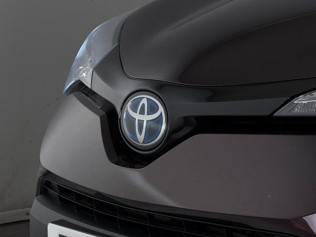 Used Toyota C-HR 2023 for sale - 76185292: Photo 42