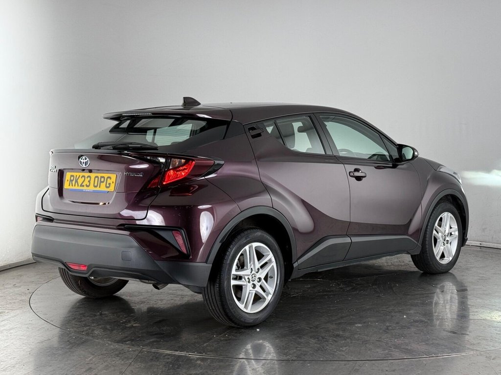 Used Toyota C-HR 2023 for sale - 76185292: Photo 5